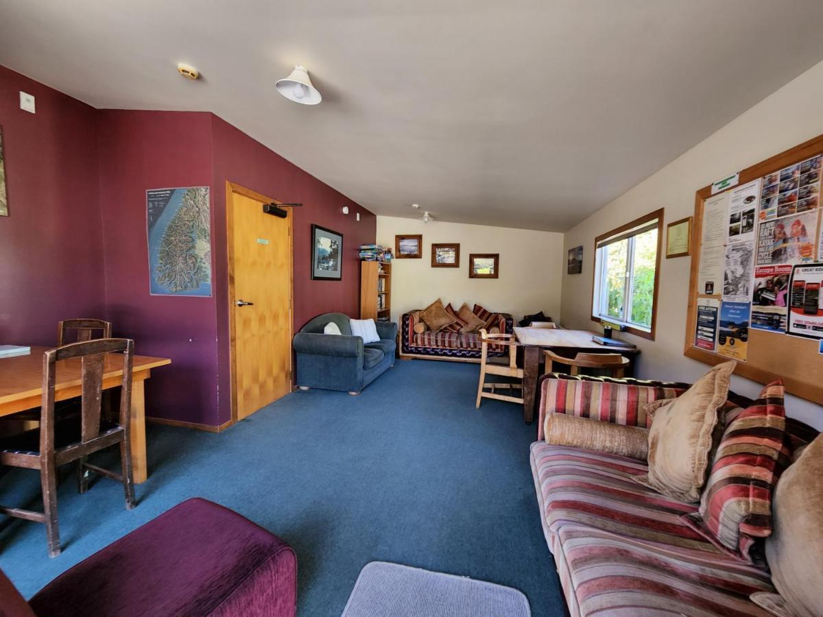 Possum Lodge Manapouri Ngoại thất bức ảnh