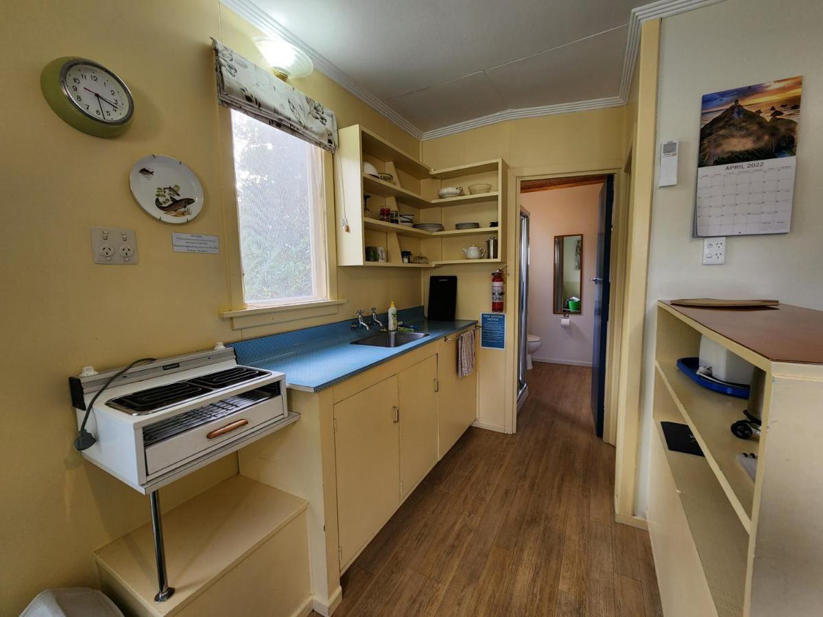 Possum Lodge Manapouri Ngoại thất bức ảnh